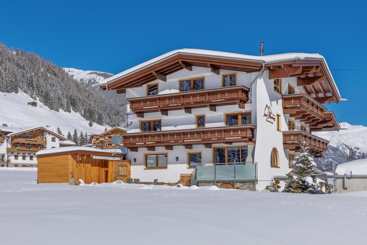 トゥクスHaus Marcheggアパートメント エクステリア 写真